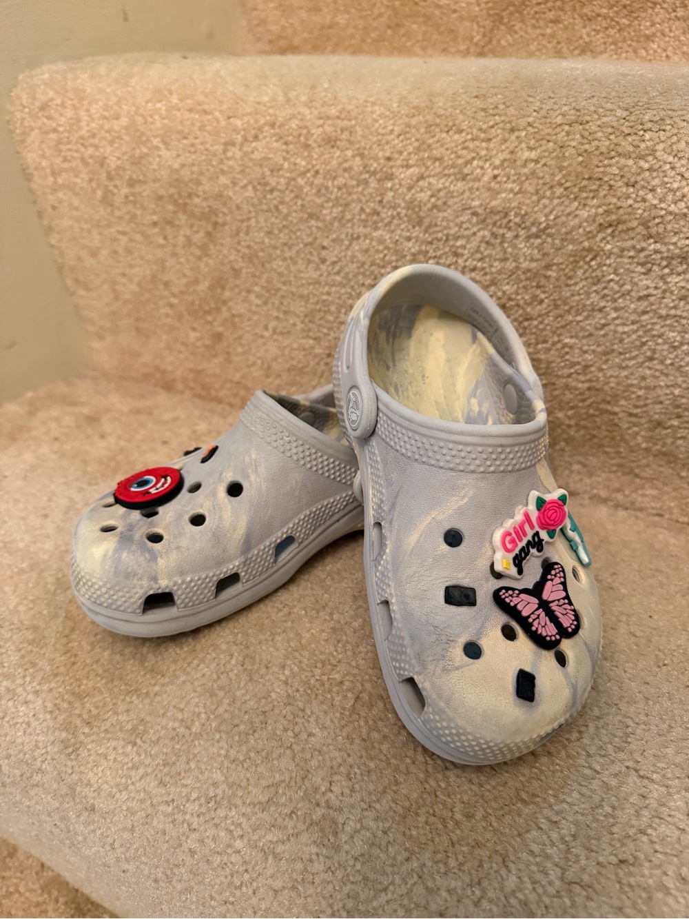 CROCS Kids Tie-Dye Light Gray Slip-On Clog with Fun Charms
